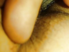 น้อยก้นเล่น