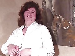 ใหญ่เก่าของยายกับแฮช่องคลอด